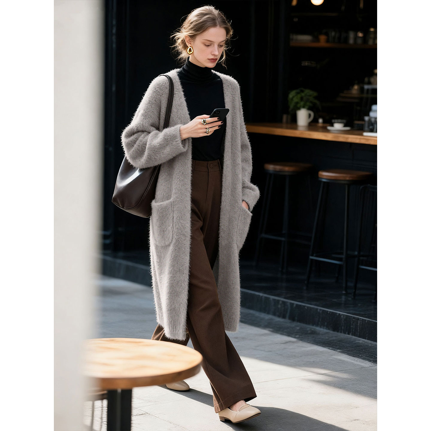 灰色老钱风中长款毛衣外套女2025