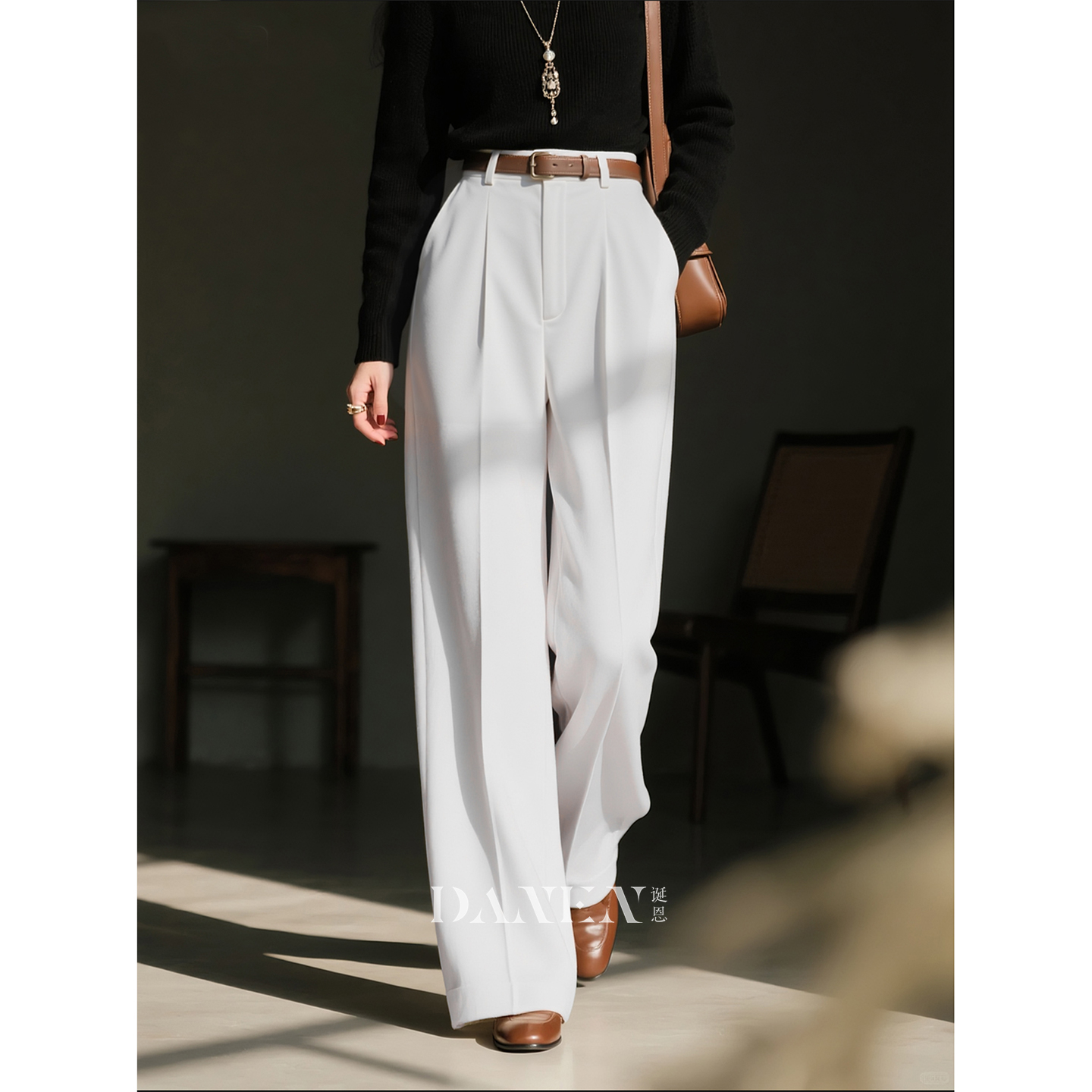 白色羊毛西装阔腿裤女2025年秋冬