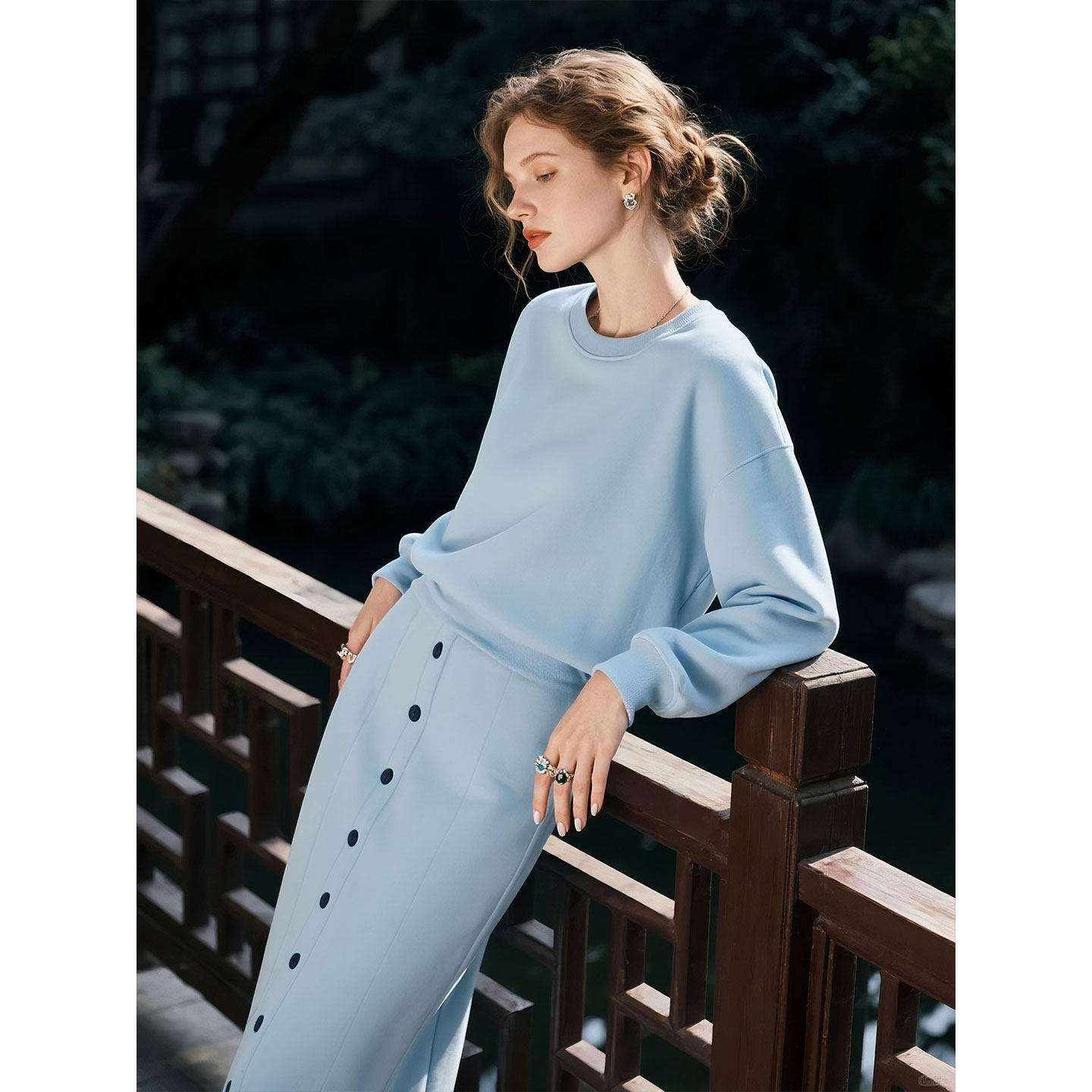 蓝色时尚卫衣套装女2026年春季新款休闲简约风设计感半身裙两件套,女装/女士精品,时尚套装,淘宝优惠券,粉丝福利购,淘宝优惠卷