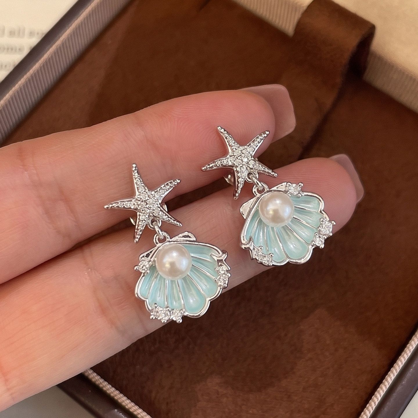 【浅海拾贝】轻奢闪钻海星蓝色贝壳珍珠耳钉清新海边温柔小众耳饰