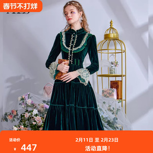 艾丽丝2026春季新款优雅英伦风中长款连衣裙女泡泡袖绿色丝绒长裙