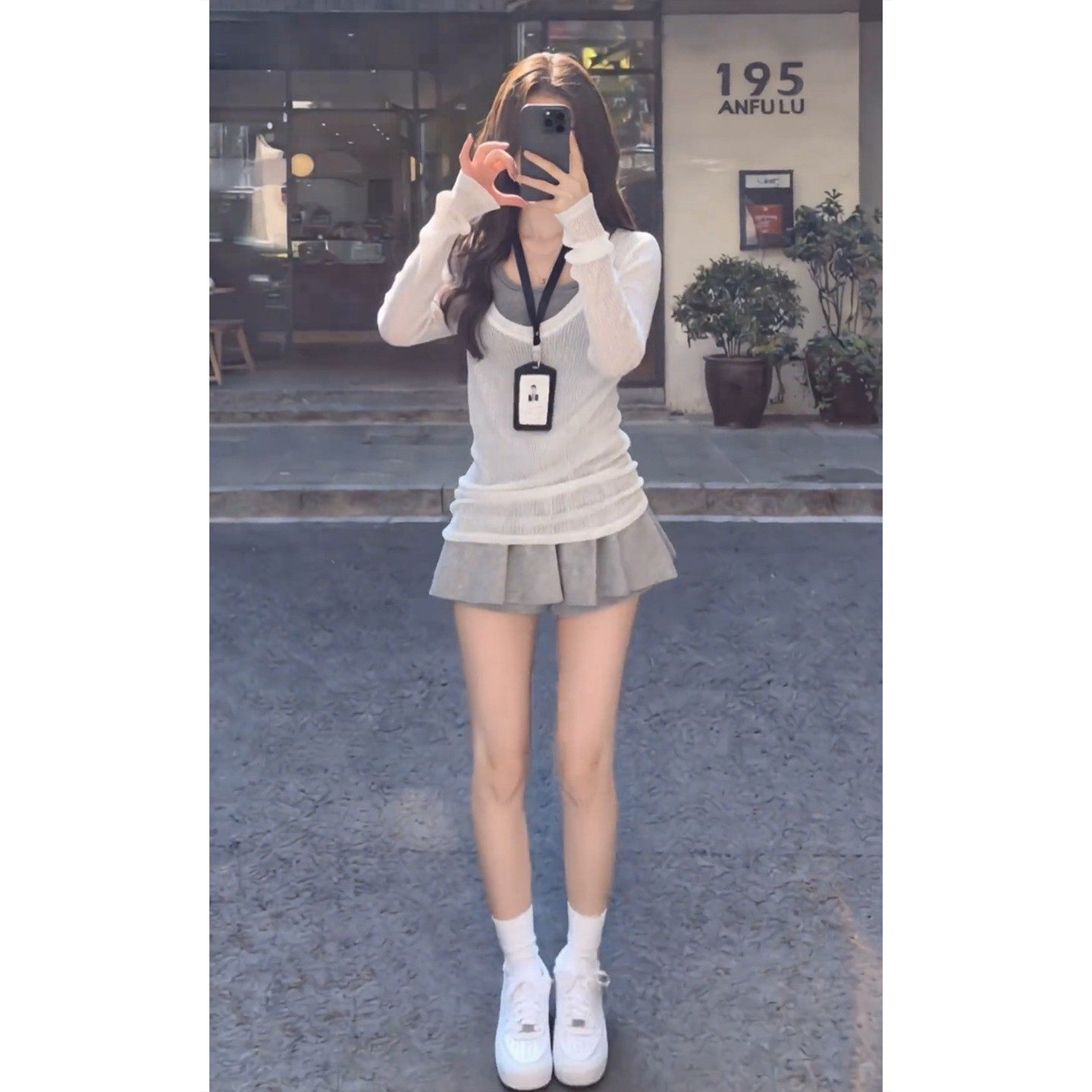 早春小个子掐腰洋装子女