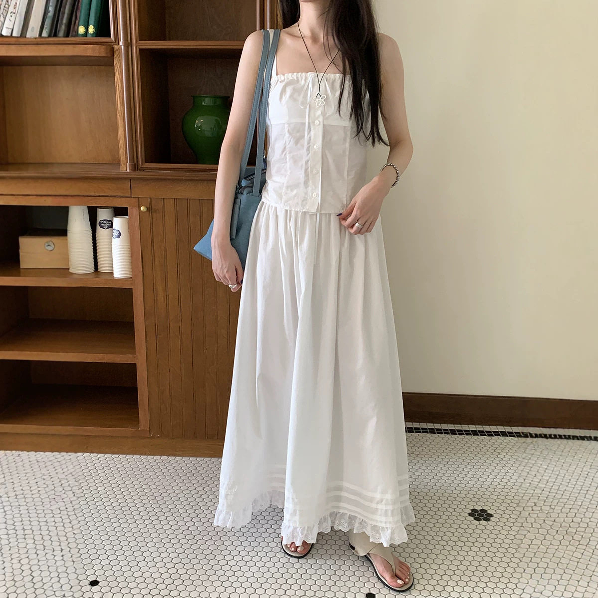 2026新款夏季女装韩系肩带可调节格纹吊带/拼接高腰大裙摆半身裙