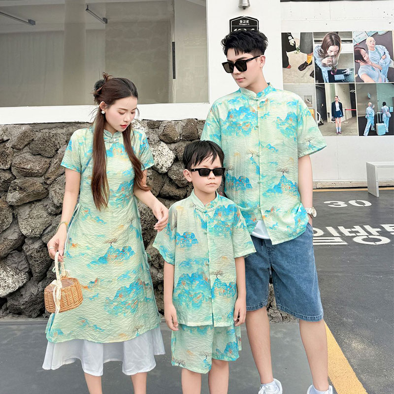 婴儿亲子装夏季汉服短袖套装一家三口2025复古国风母女旗袍连衣裙