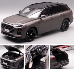 上汽奥迪原厂1：18灯光版Q6越野SUV合金全开车模型礼物摆件2022款