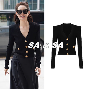 戚薇明星同款法式V领金属扣修身显瘦上衣针织毛衣开衫短款外套女