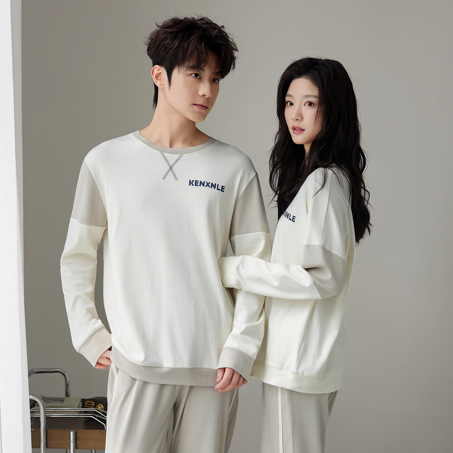 潮牌季纯棉情侣睡衣女休闲圆领家居服韩版运动风男士可外穿套装