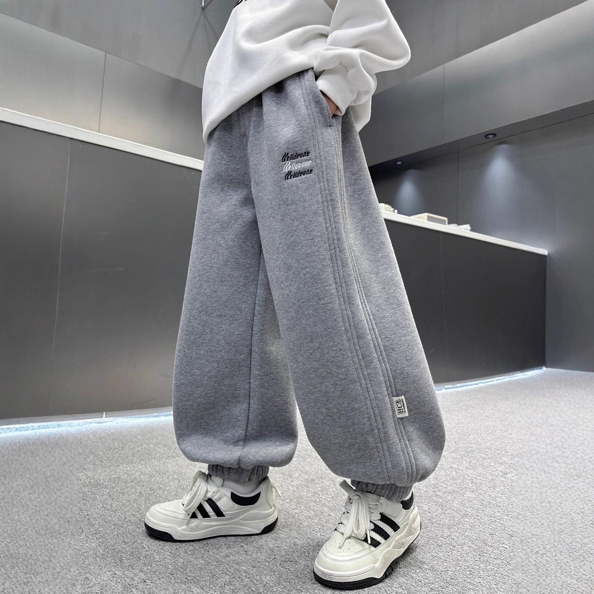 德国男童冬季一体加绒裤子新款中大童儿童冬款男孩加厚运动卫裤