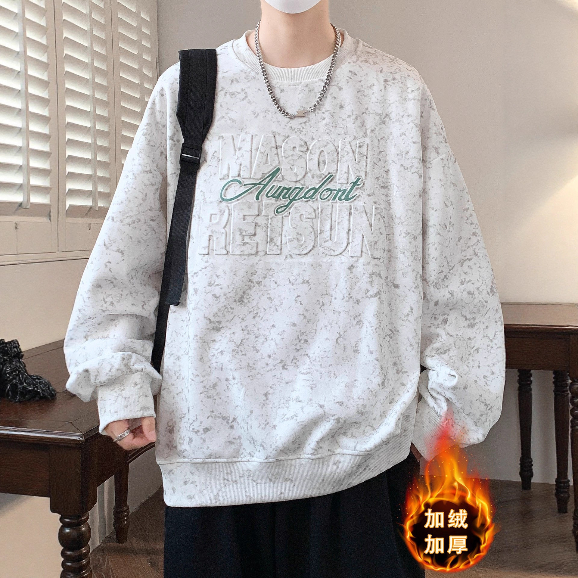 欧洲站冬季加绒加厚卫衣男孩初中高中学生长袖t恤青少年大童保暖