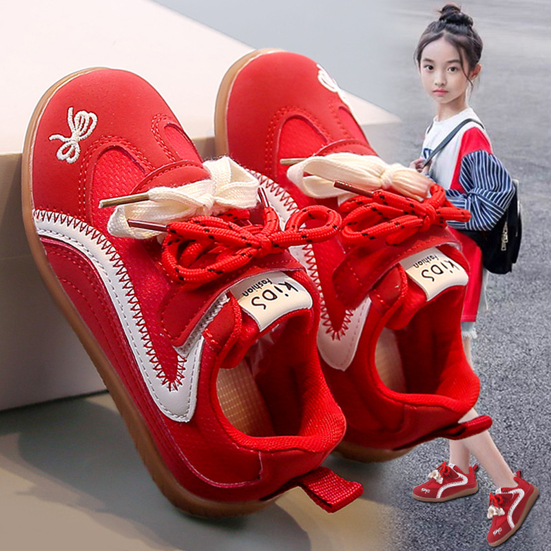 今年新品女童鞋子新款季儿童红色运动鞋女孩休闲软底阿甘德训鞋爆