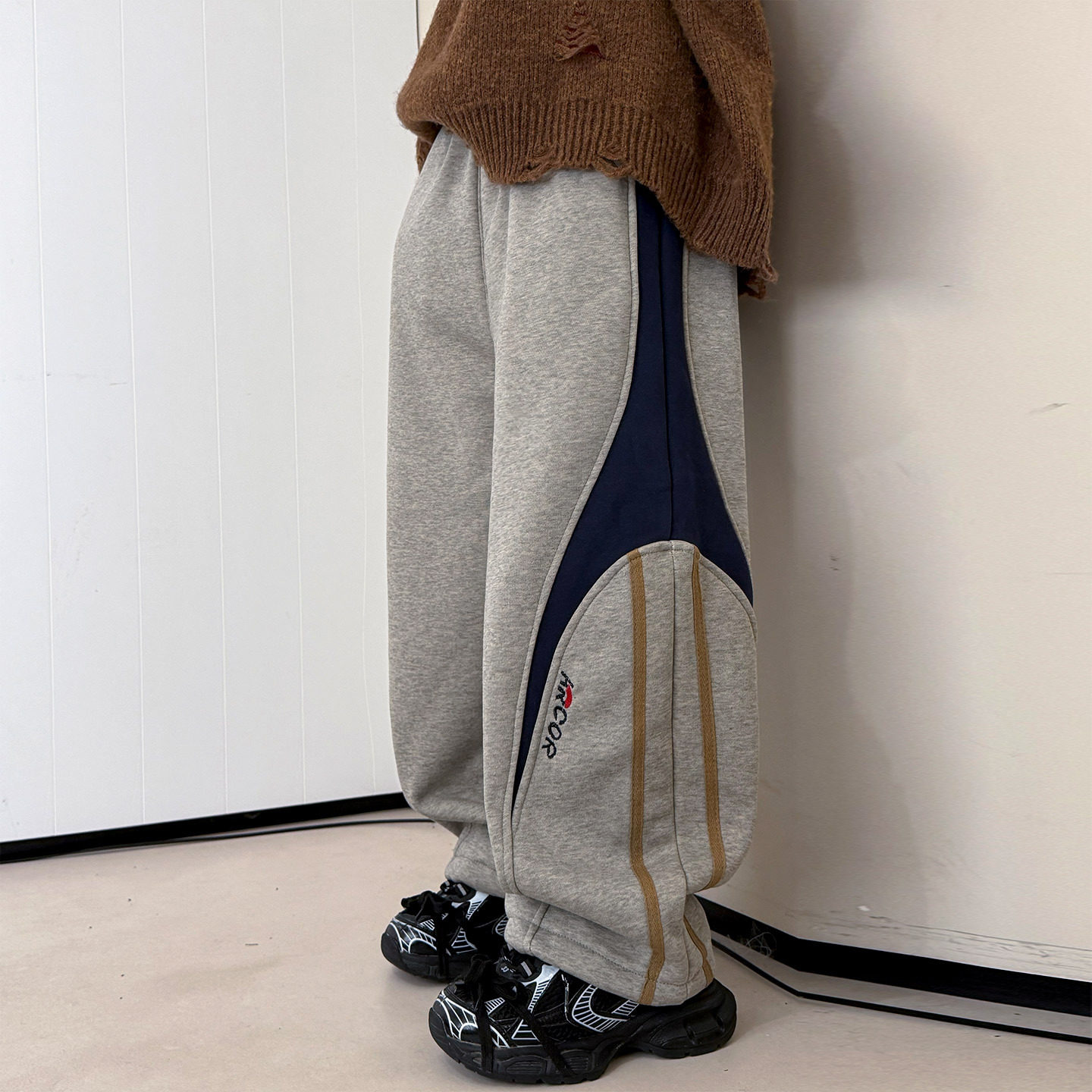 德国男童季运动裤儿童直筒卫裤新款中大童装装裤子潮男孩