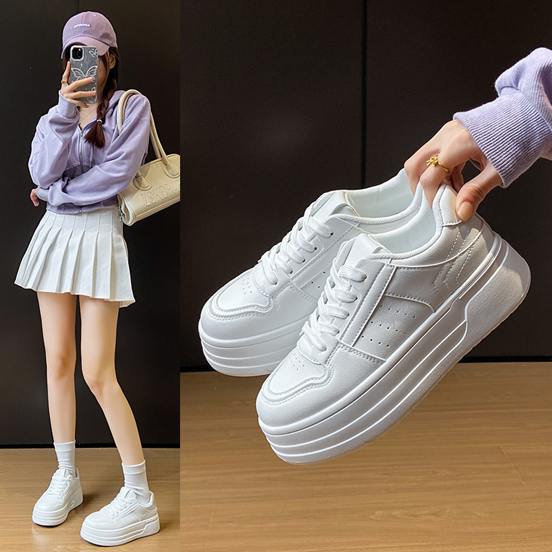 香港撤柜小白鞋女季新款韩版ins女学生休闲运动百搭板鞋街拍BK