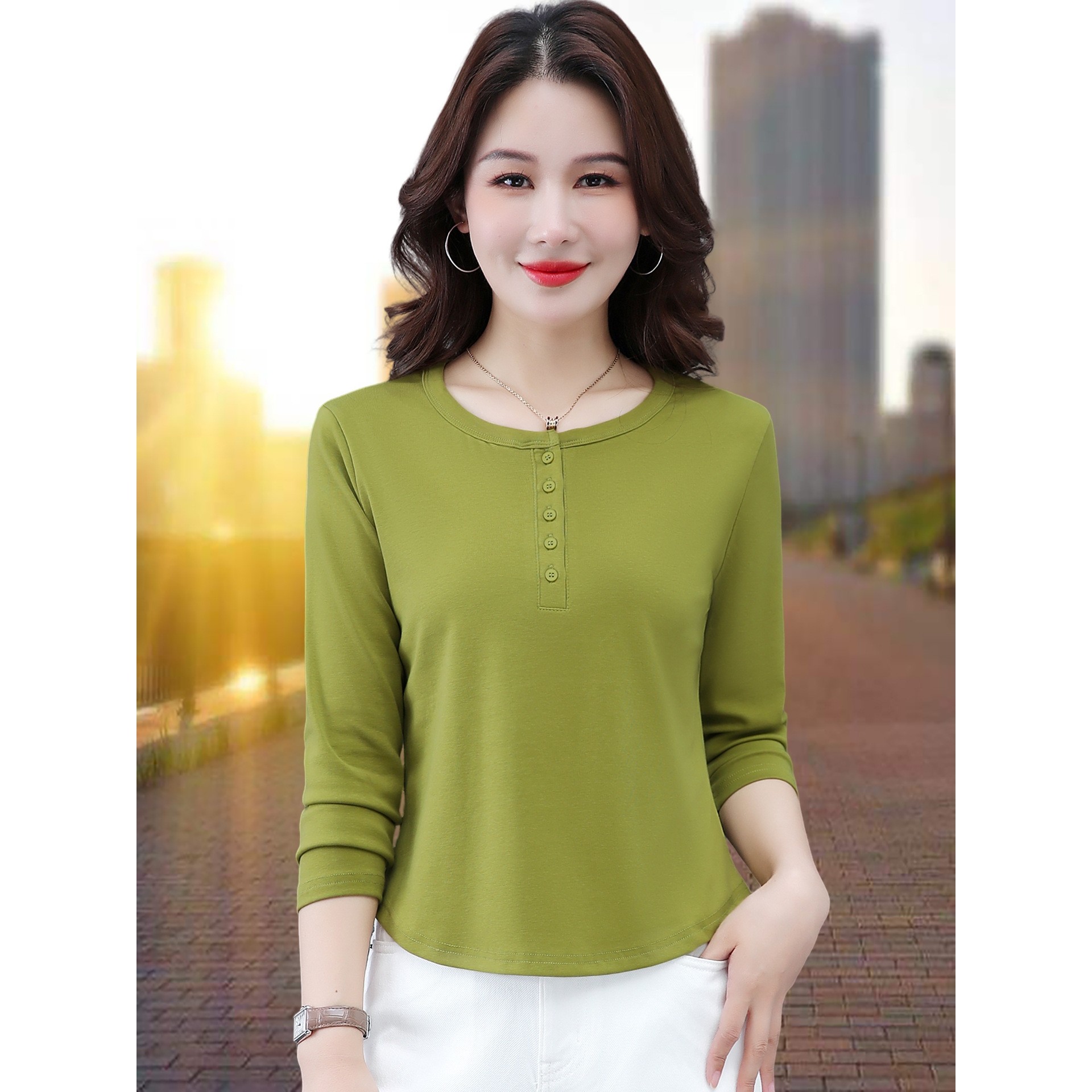 欧洲站纯棉长袖t恤女新款季正肩显瘦女士内搭可外穿绿色打底衫