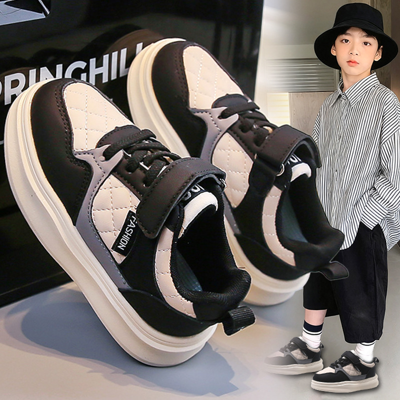 今年新品童鞋男童季新款儿童痞帅运动鞋大童小学生潮牌板鞋男孩皮