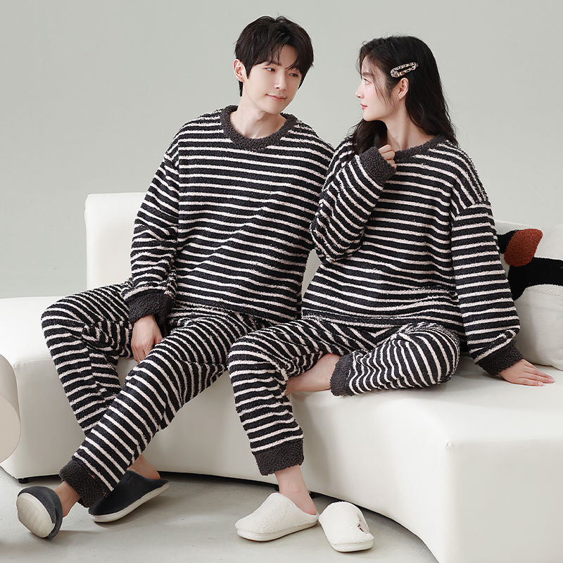 潮牌可外穿情侣睡衣女冬季加绒加厚大码男士珊瑚绒长袖家居服套装