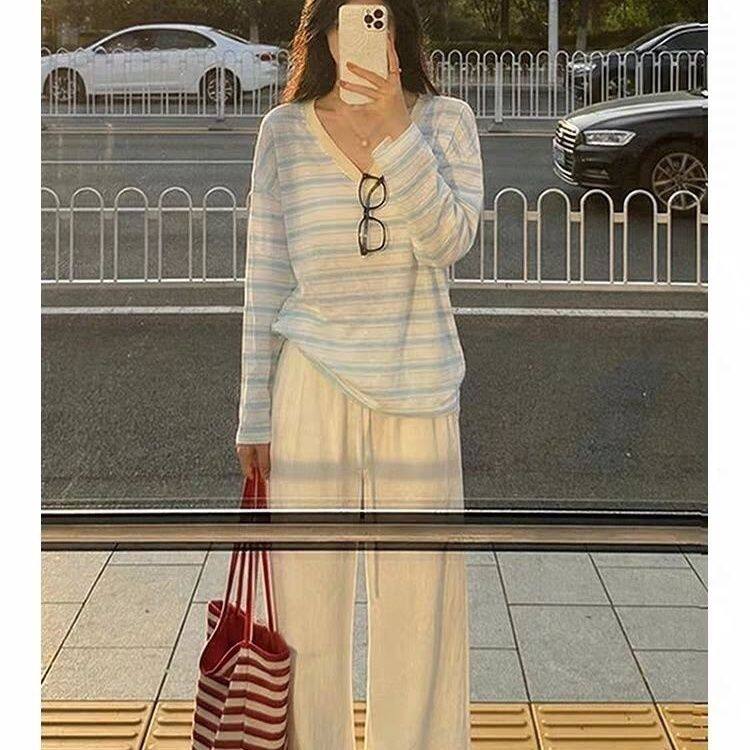 韩系宽松显瘦慵懒长袖蓝白条纹V领T恤女夏季外搭防晒罩衫上衣大码