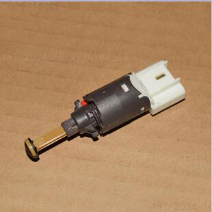 适用星途凌云揽月追风瑶光星纪元ESET智界S7刹车灯开关脚制动开关