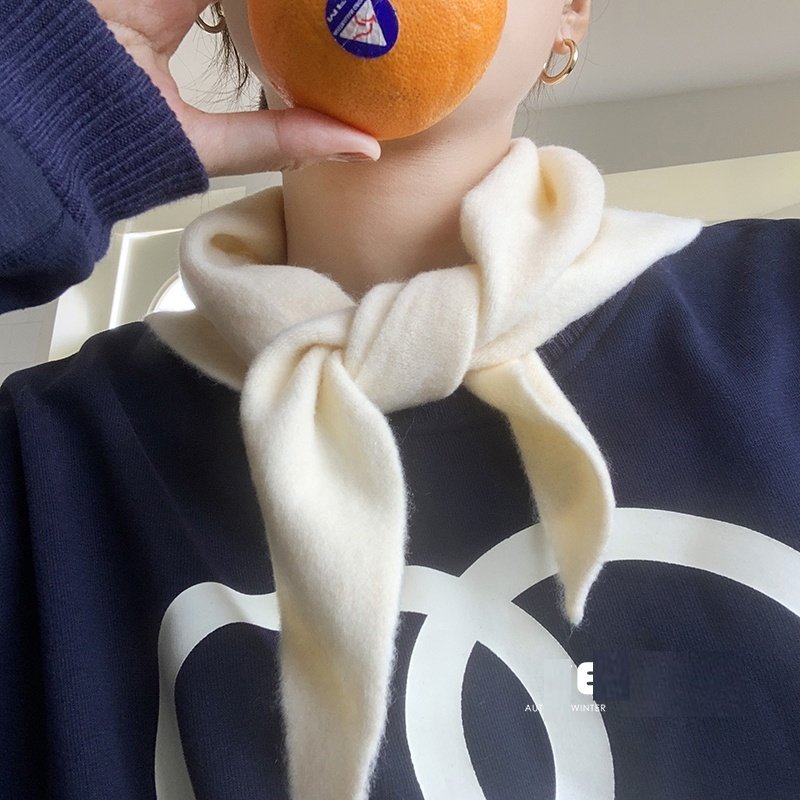 围巾女秋薄款复古针织马海毛纯色三角巾女小围巾护颈百搭小领巾