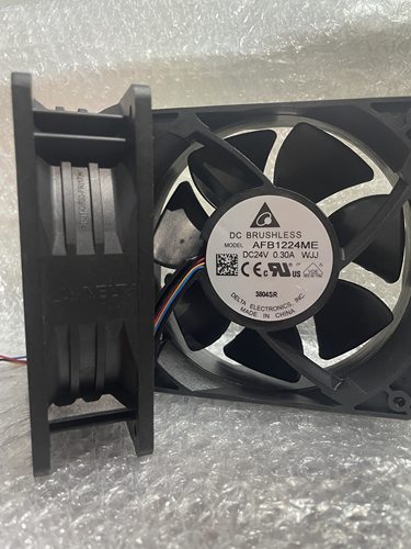 AFB1224ME 12038 24V 0.30A 12CM 4线PWM温控散热风扇