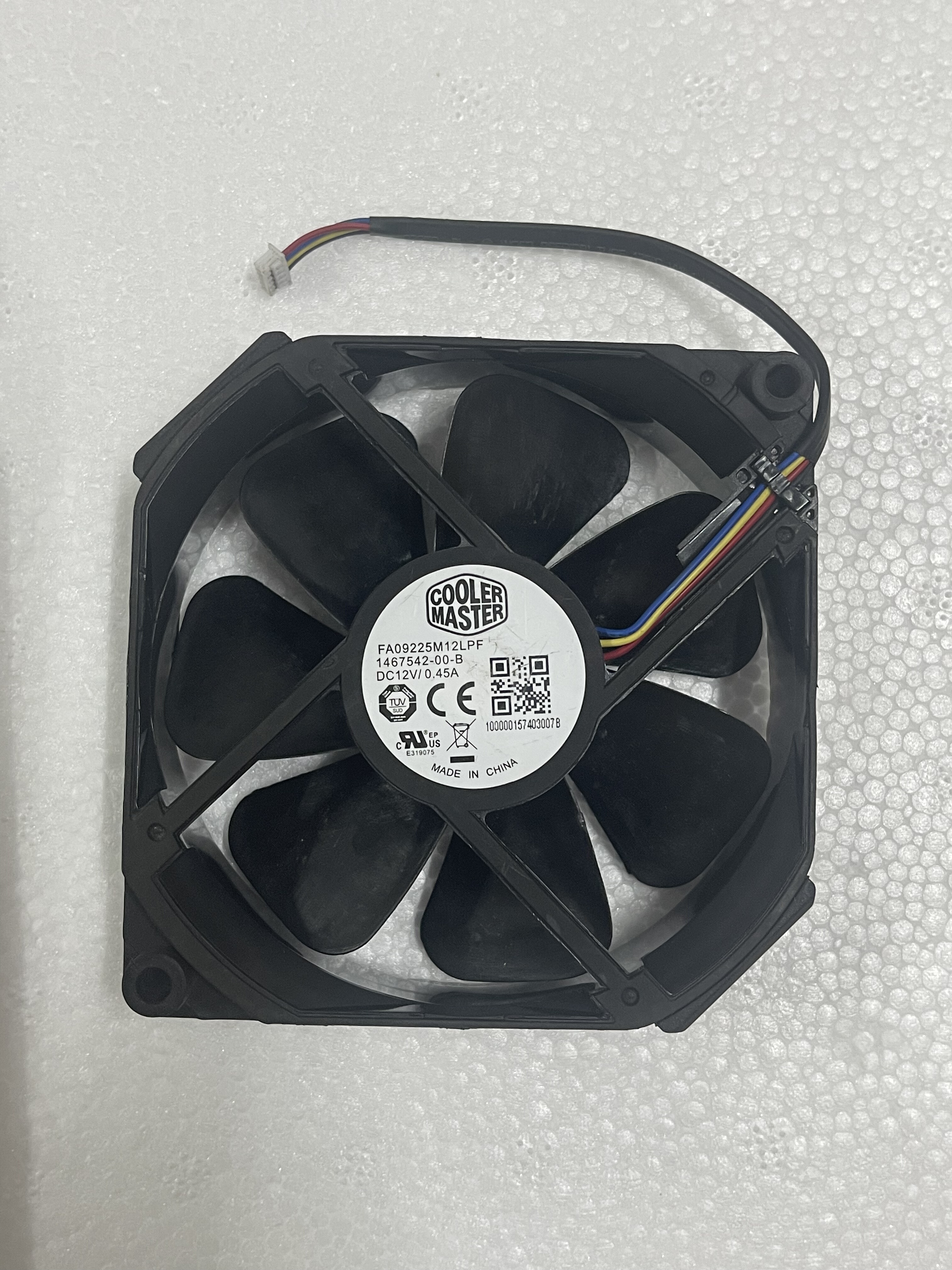 CoolerMaster 1467542-00-B 12V 0.45A 12CM 4线PWM温控风扇