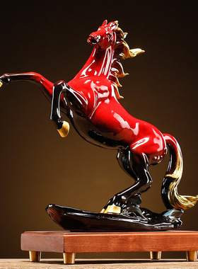 办公室招财摆件创意马到成功高档工艺品生肖马家居客厅酒柜装饰品