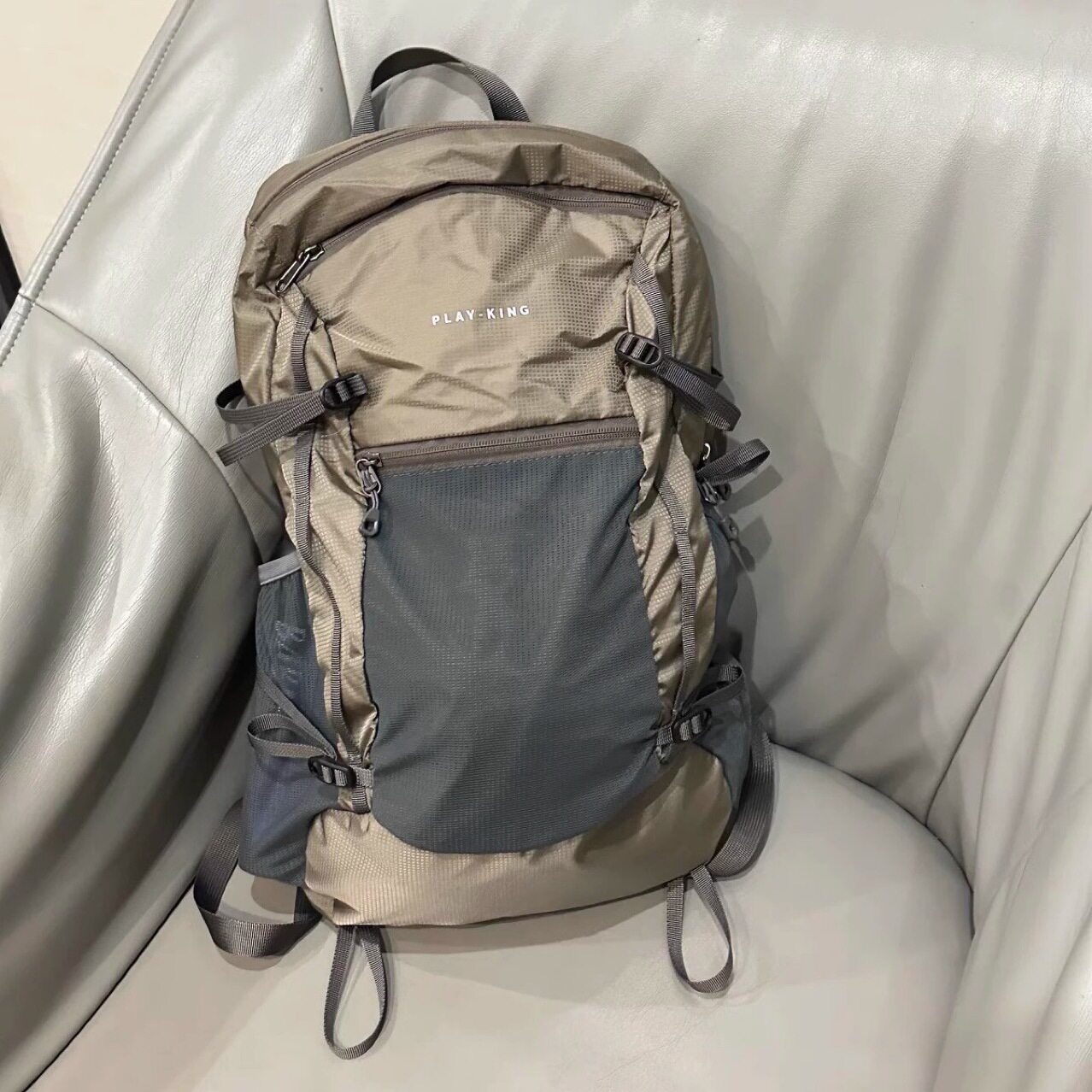 正品双肩户外背包轻量化防水轻便旅游登山包运动徒步超轻可折叠