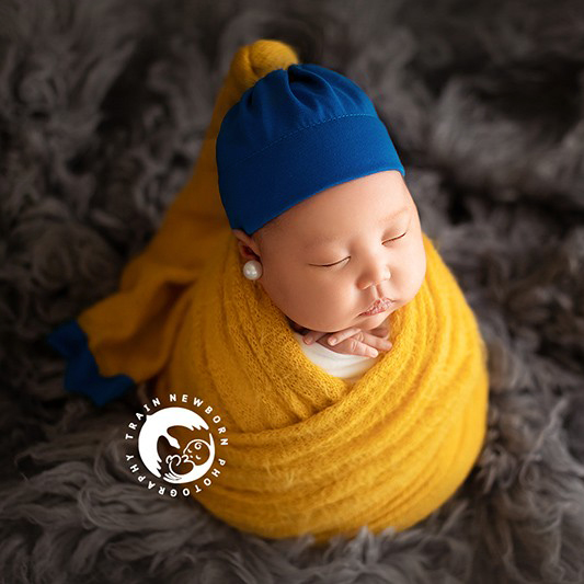 攝影道具戴珍珠耳環少女裹布帽子