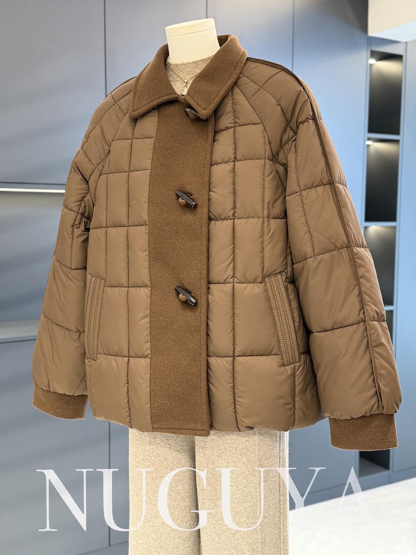 时尚休闲妈妈装棉服外套女冬装新款上衣气质百搭中老年人加厚棉袄