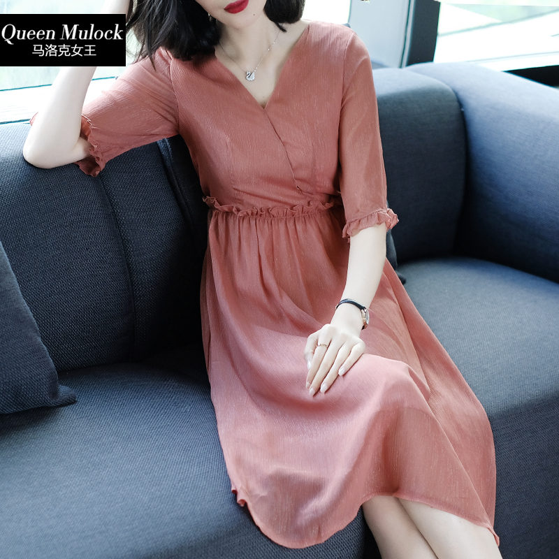 Queen Mulock2018Ïļ¾Ð¿îÅ®×°VÁìºÉÒ¶Ðä´¿É«Öг¤¿îAÐÍ´ó°ÚÁ¬ÒÂȹ