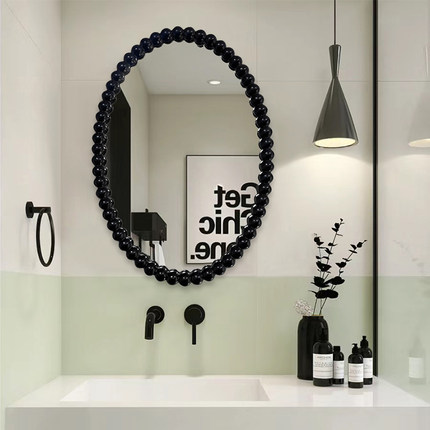 北欧奶油风化妆镜ins网红梳妆镜轻奢艺术不规则卫浴镜led装饰镜子