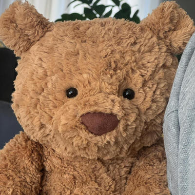 jellycat巴塞罗熊钥匙扣手袋挂饰