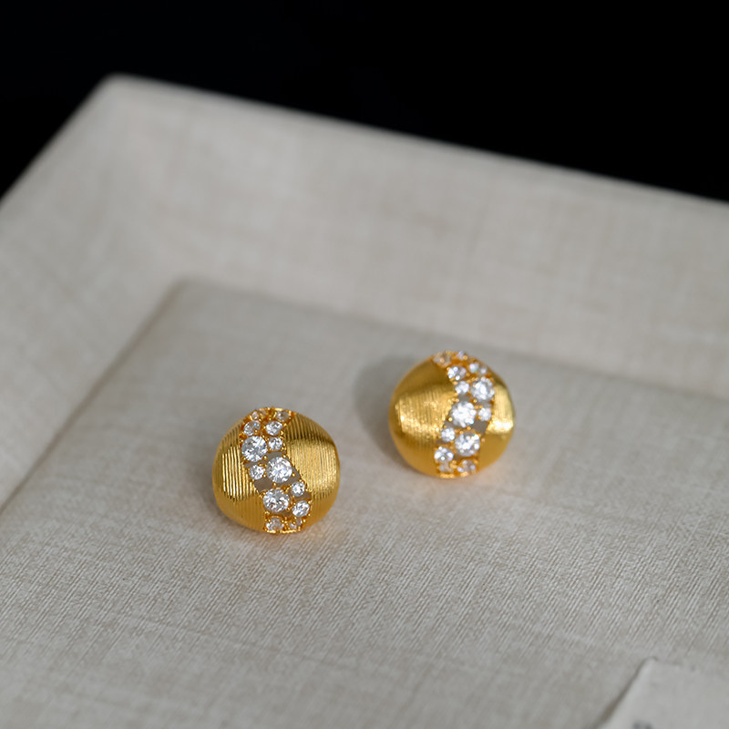 S925银针轻奢风拉丝工艺繁星镶钻耳钉精致时尚耳环短款通勤气质女,饰品/流行首饰/时尚饰品新,耳钉,淘宝优惠券,粉丝福利购,淘宝优惠卷