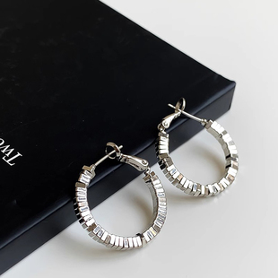 S925银针欧美小众设计金属小方块碎银子耳环冷淡风耳圈潮人个性女