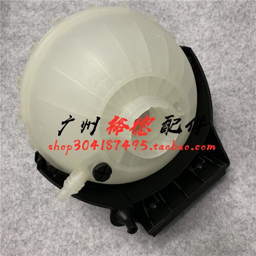 适用宝马F35 F20 116 118i副水壶125防冻液316冷却318副水箱320LI