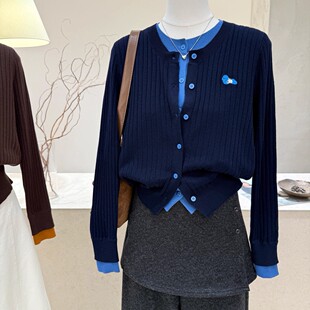 韩版圆领假两件坑条针织开衫女秋冬新款高级感独特外搭上衣外套