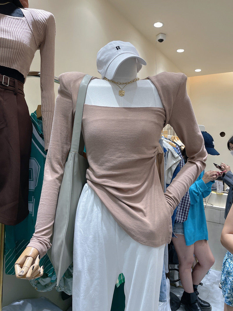 长袖t恤女2021早秋新款时髦洋气垫肩拼接方领修身弹力开叉上衣潮