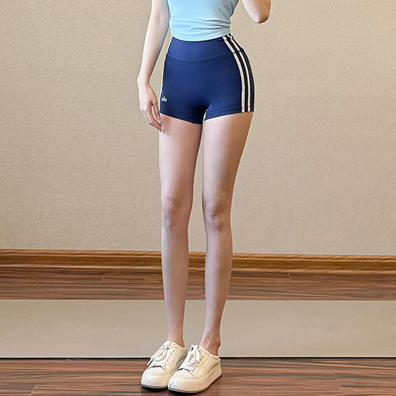 撞色条纹瑜伽短裤女新款紧身跑步普拉提训练运动提臀健身三分裤夏