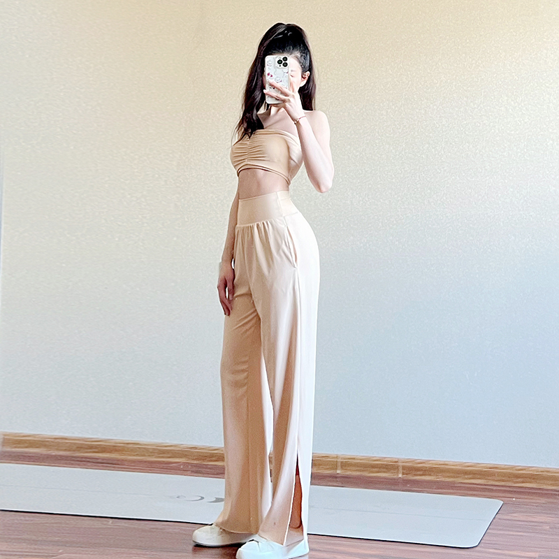瑜伽套装女带胸垫背心阔腿束脚秋冬宽松健身裤运动抹胸两件套时尚