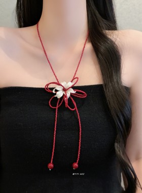 红色串珠蝴蝶结项链女复古鸢尾花颈链小众高级感流苏锁骨链配饰潮