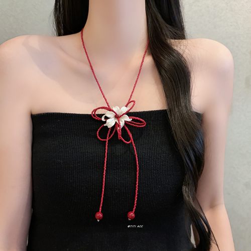 红色串珠蝴蝶结项链女复古鸢尾花颈链小众高级感流苏锁骨链配饰潮