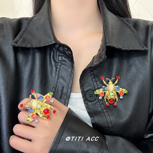 中古风镶钻猫眼石蜜蜂胸针2026新款爆款开口戒指轻奢高级夸张饰品