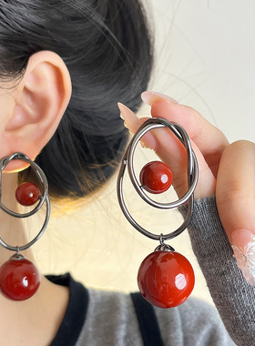 复古红色珍珠耳钉小众独特夸张大气耳环女轻奢高级感气质耳坠耳饰