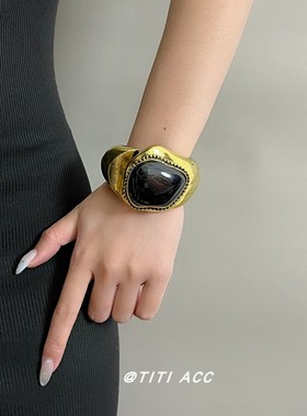 重工复古不规则夸张宝石宽版手镯