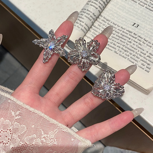 法式冷淡风花朵爱心开口戒指女甜酷时尚高级感小众设计通勤指环戒