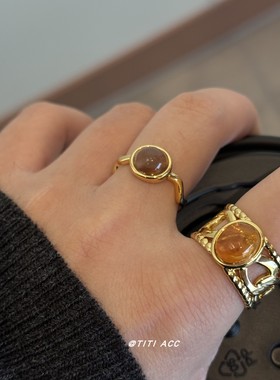 复古美拉德琥珀色开口戒指女轻奢小众设计食指戒可调节个性指环潮