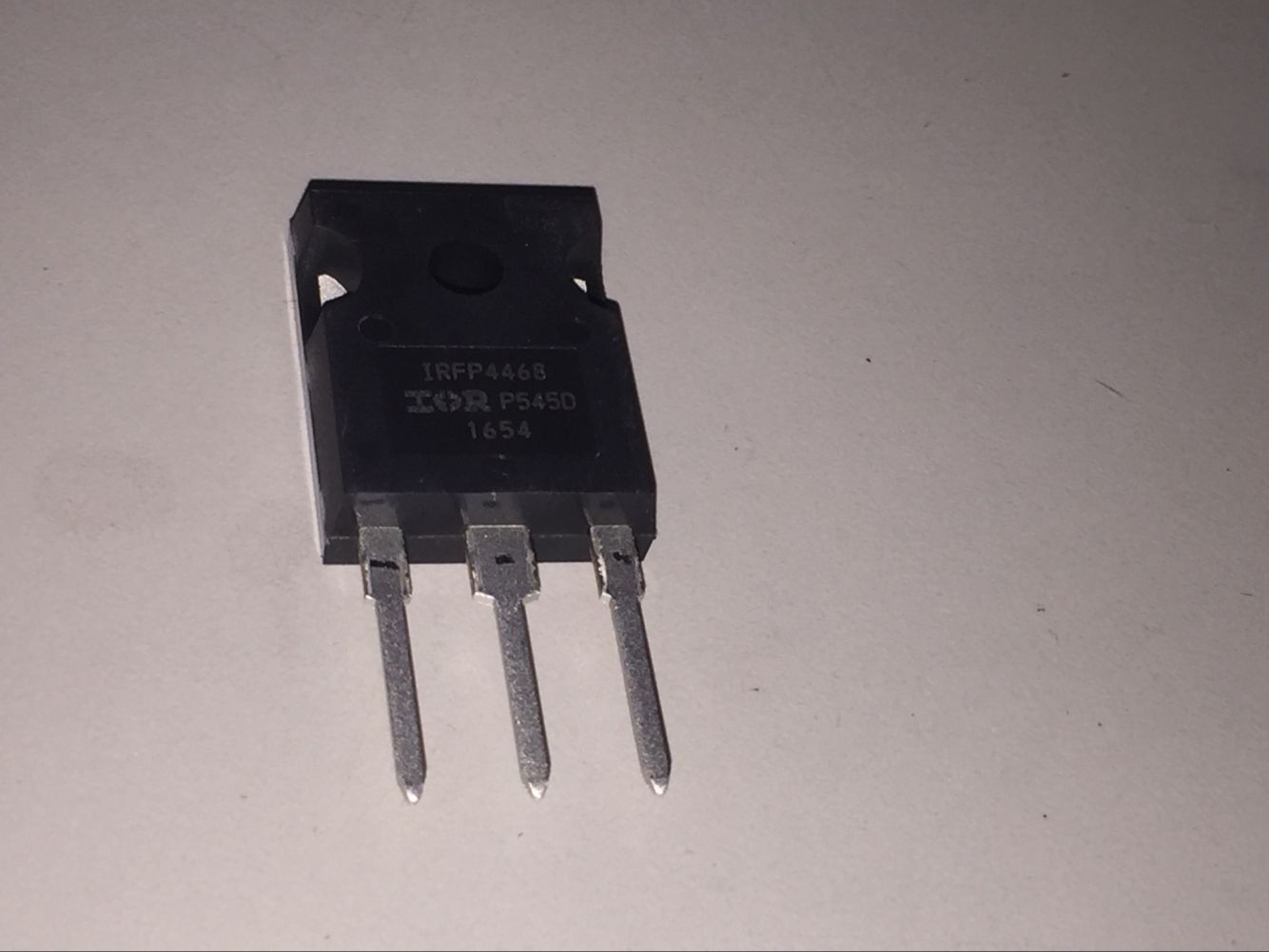 IRFP4468 IRFP4468PBF TO-247 场效应管 100V 195A 全新原装的