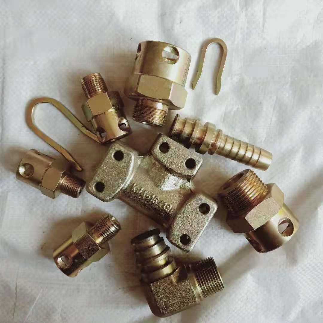 异型定做快速接头厂家直销