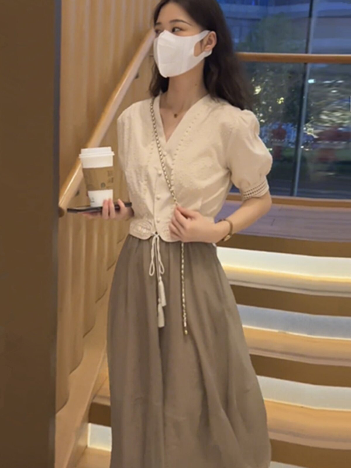 짭짤하고 달콤한 점프수트 그룹 2024 새로운 여행복 여성 여행 짧은 그룹 양복 투피스 여름 피크닉웨어