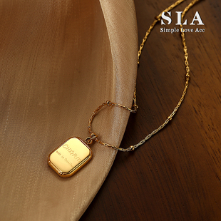 Simple Acc私家金色方糖小金砖轻奢高级感字母吊坠项链女 Love