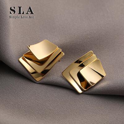 Simple Love Acc私家  法式立体波浪几何简约大气轻奢银针耳环女